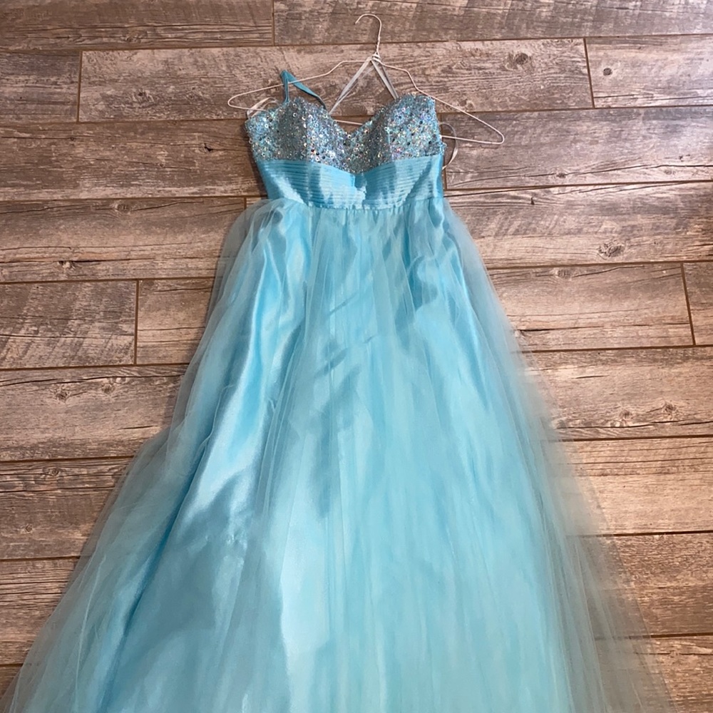 Beautiful prom dress
